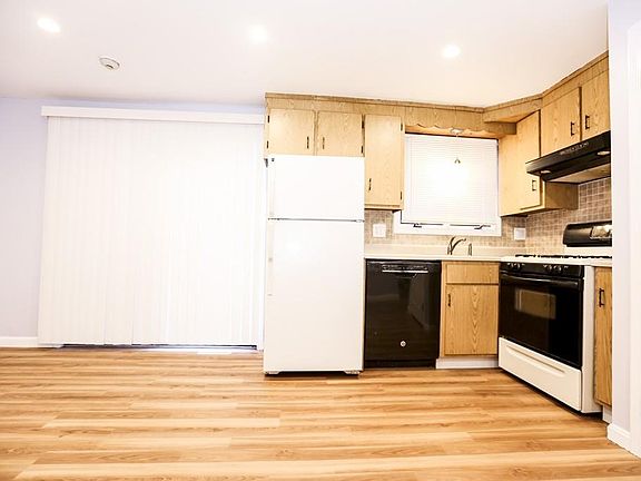 4th image of 129 Neponset Ave APT 1