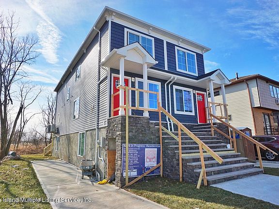 4th image of 602 Naughton Ave