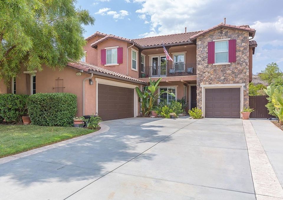2nd image of 36541 Creekwood Ct