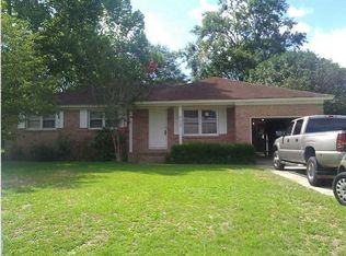 207 Camelot Dr, Goose Creek, SC 29445
