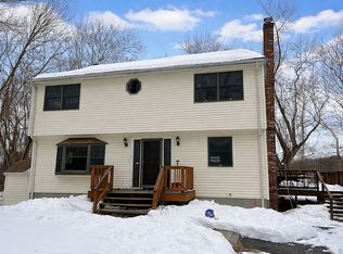 338 Turnpike St, South Easton, MA 02375