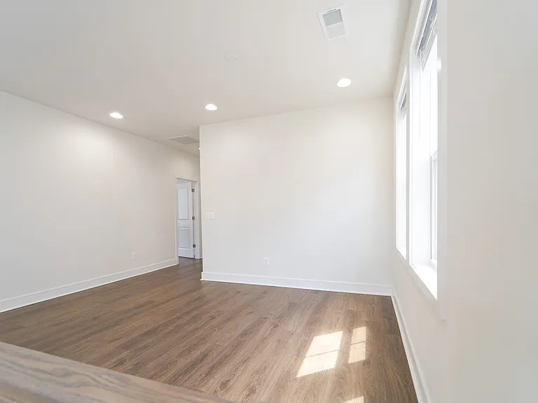 41935 Spring Air Dr — Photo 25