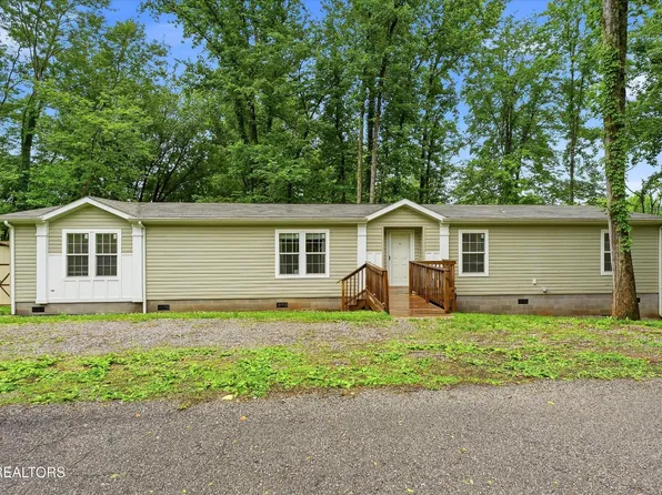144 Zeni Ln, Harriman, TN 37748