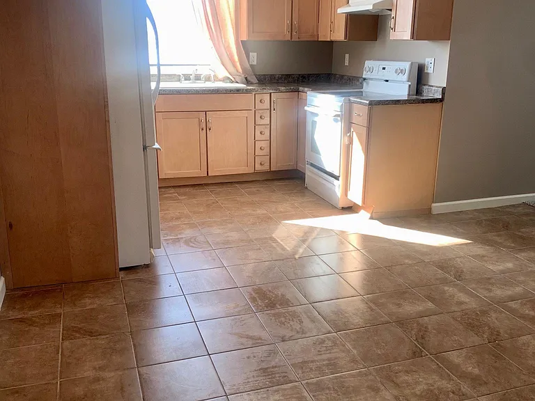 102 E Epworth Forest Rd #D — Photo 2