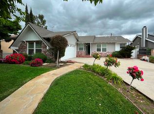 9006 Odessa Ave, North Hills, CA 91343