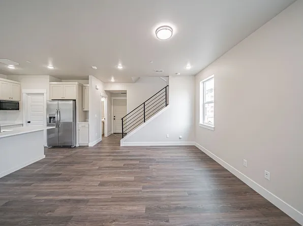 2966 Huntshire Ave, Idaho Falls, ID 83406