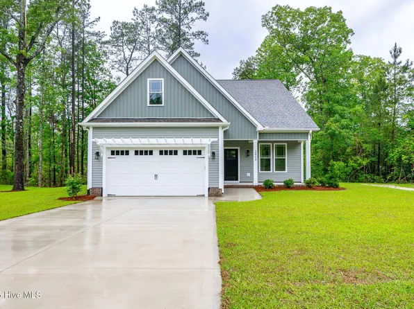 2404 Starling Lane, New Bern, NC 28562