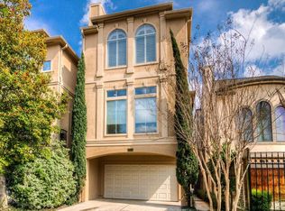 704 Cohn St, Houston, TX 77007