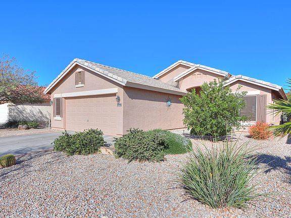 3rd image of 2392 E Antigua Dr