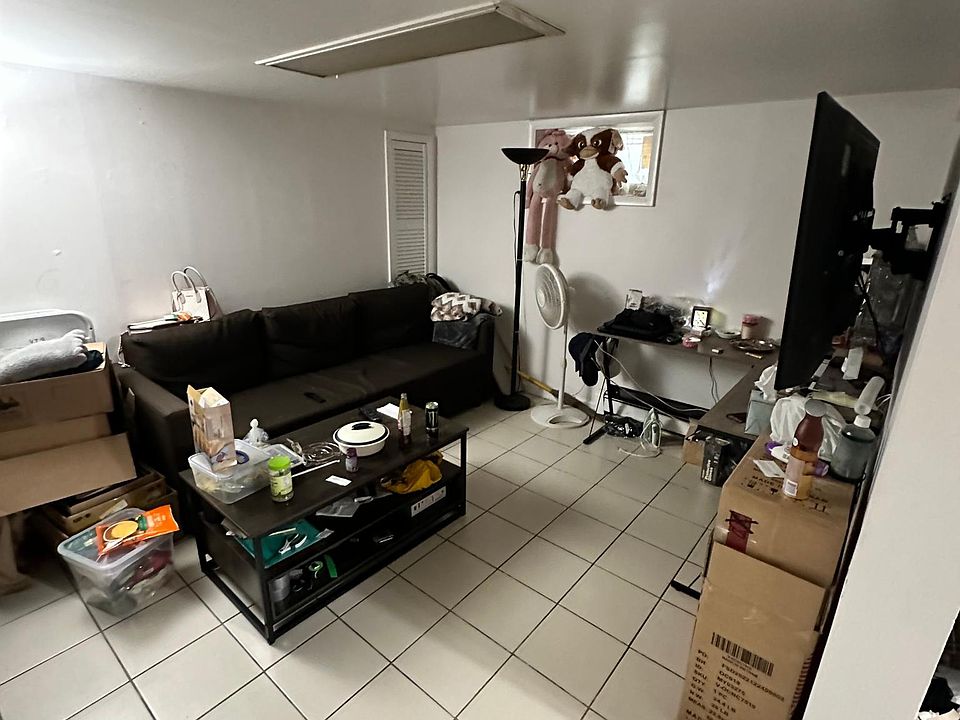 1st image of 12 Gardner Ave
