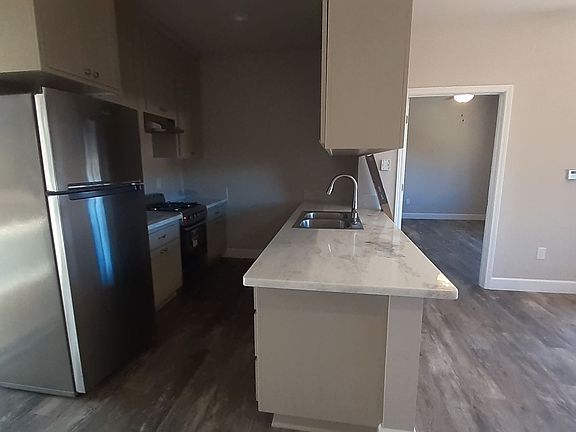 4th image of 5940 Camino Dr #3