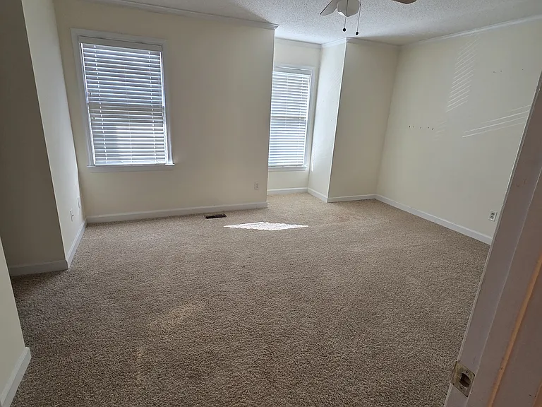 1861 Quail Ridge Rd #F — Photo 16