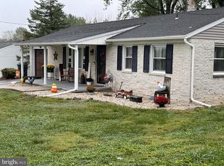 202 Forest Hills Rd, Red Lion, PA 17356