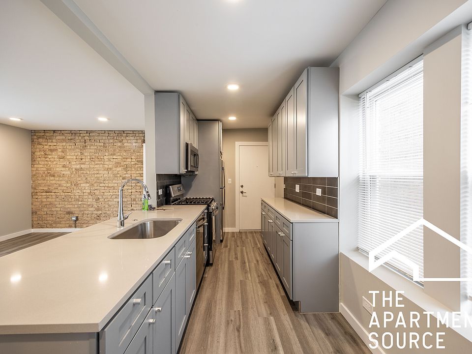 1st image of 3355 N Whipple St APT 1S