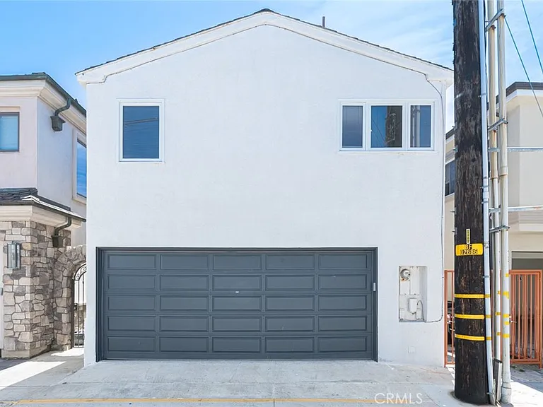 117 35th St — Photo 24