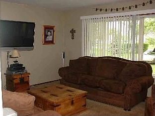 3rd image of 9084 Reid Rd