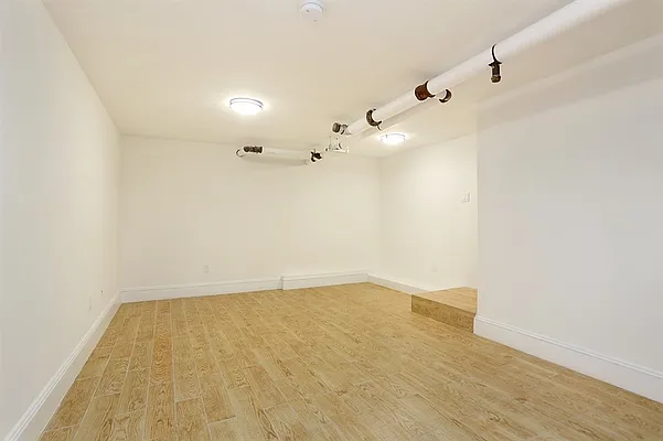 Rented by Citi Habitats | media 22