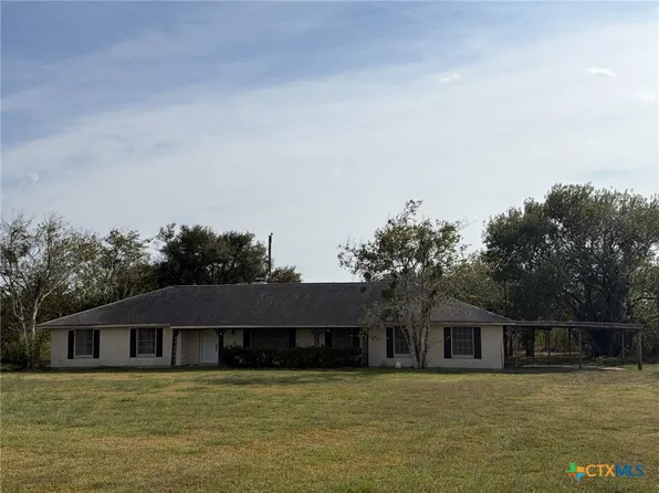 7808 Us Highway 87 S, Victoria, TX 77905