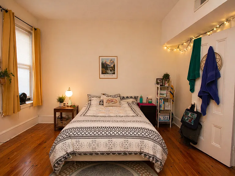 209 Washington St #4 — Photo 6