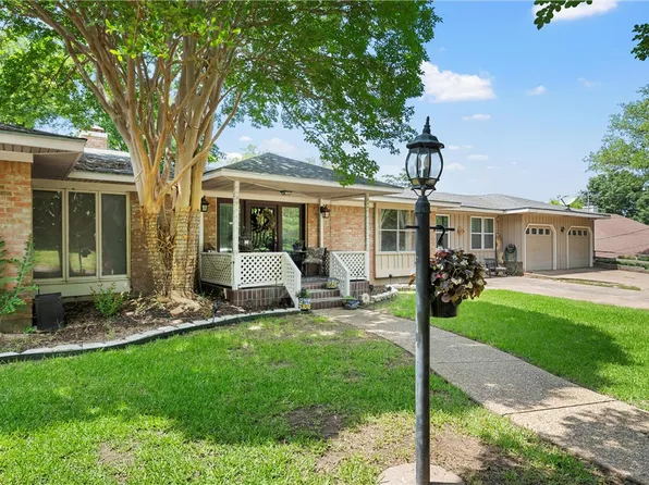 2808 Woodland Dr, Waco, TX 76710