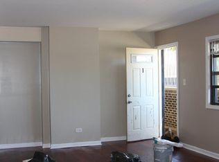 7642 S Exchange Ave UNIT 1, Chicago, IL 60649