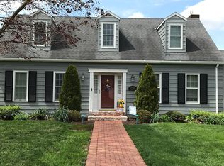 11385 Pine Hill Dr, Waynesboro, PA