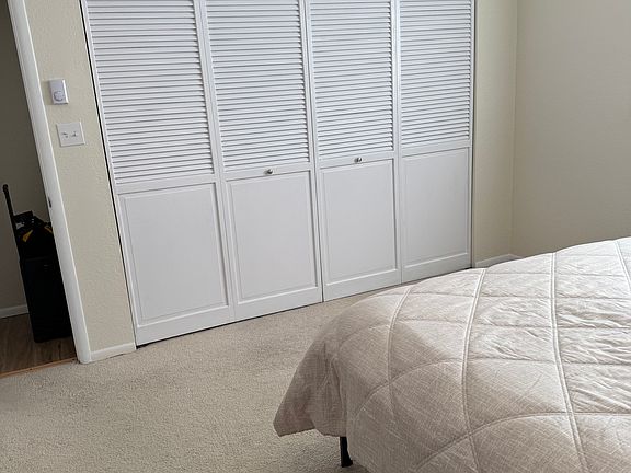 2nd image of 416 Chinook Ave #1
