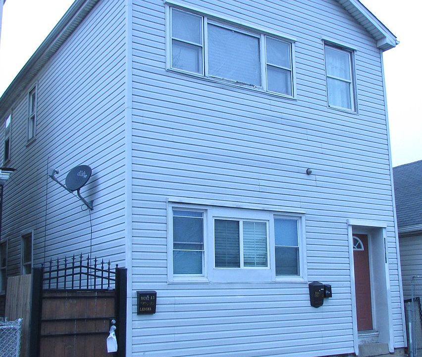 1st image of 10342 S Avenue M