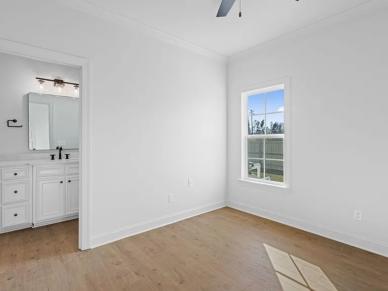5582 Timberwind Cir — Photo 24