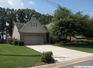 227 Maple Leaf Dr, Lincoln, AL 35096