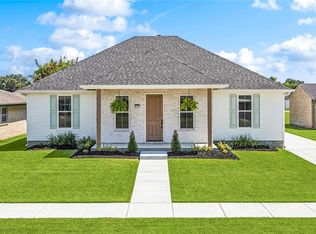 2421 Garden St, Meraux, LA 70075