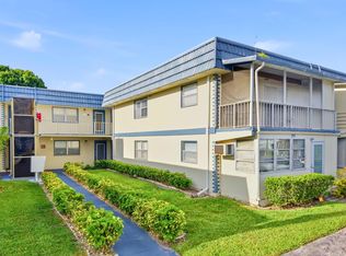 202 Brittany E #F, Delray Beach, FL 33446