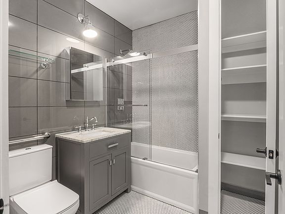 4th image of 32 5th Ave #1A