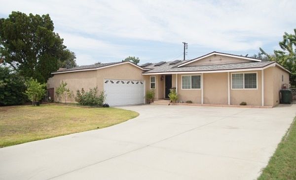 1st image of 543 N Morada Ave