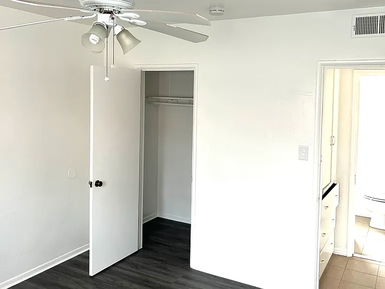 1409 Quincy St #A — Photo 8