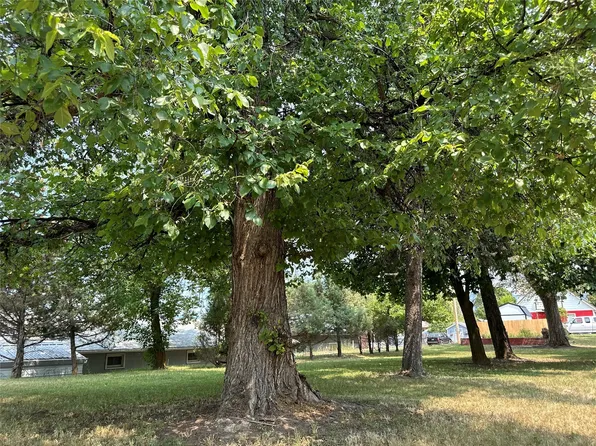 1003 5th St E, Polson, MT 59860