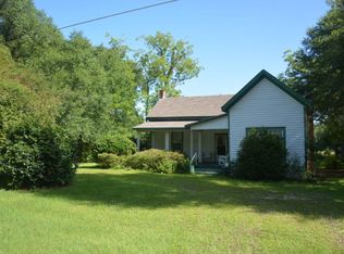 501 Providence Ln, Daleville, AL 36322