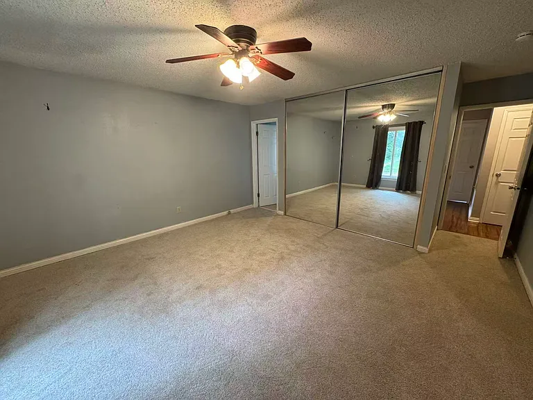 15420 Country Ridge Dr — Photo 9