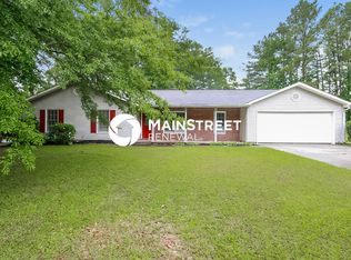 1093 Lost Ct, Hampton, GA