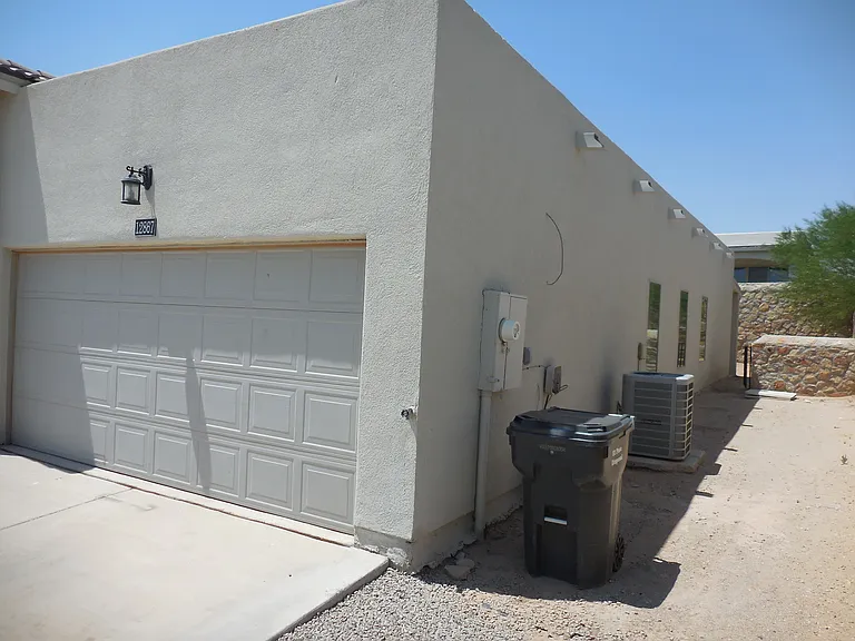 12867 Ivelet Ct — Photo 4