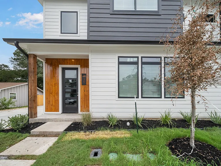 211 Lynn Dr — Photo 41