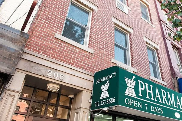 Rented by Warren T Real Estate Corp. | media 27