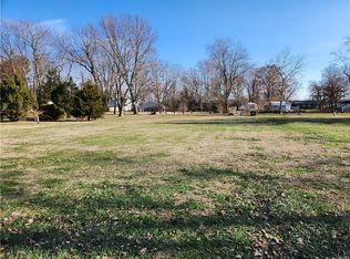 Kennedy Ave, Pana, IL