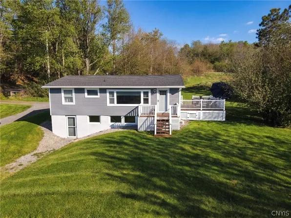 1779 E Lake Rd, Skaneateles, NY 13152