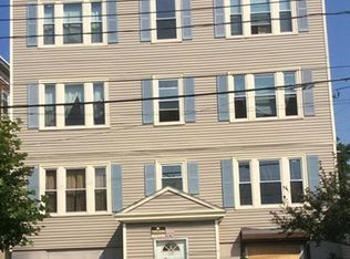 447-449 Essex St, Lynn, MA 01902