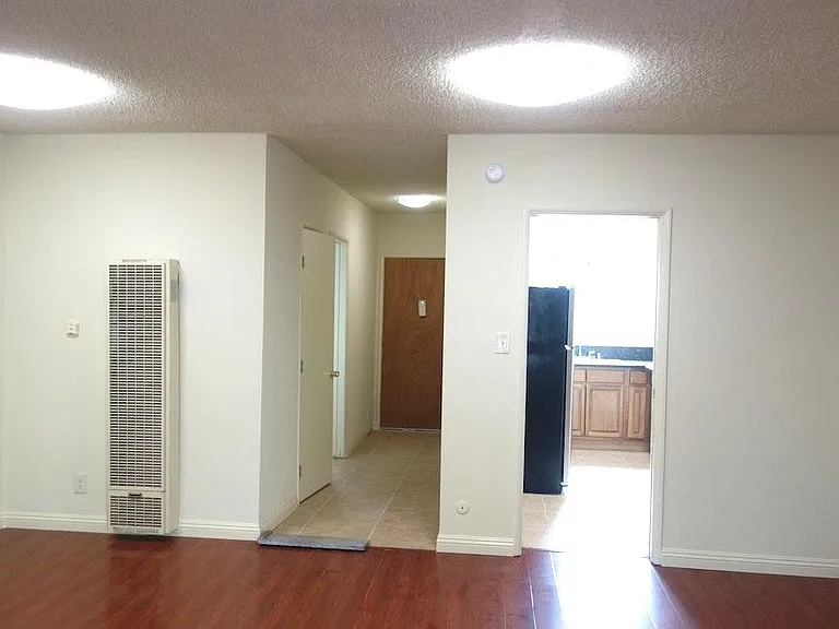 4375 York Blvd #221 — Photo 7