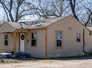 1555 S Hampton Rd, Glenn Heights, TX 75154