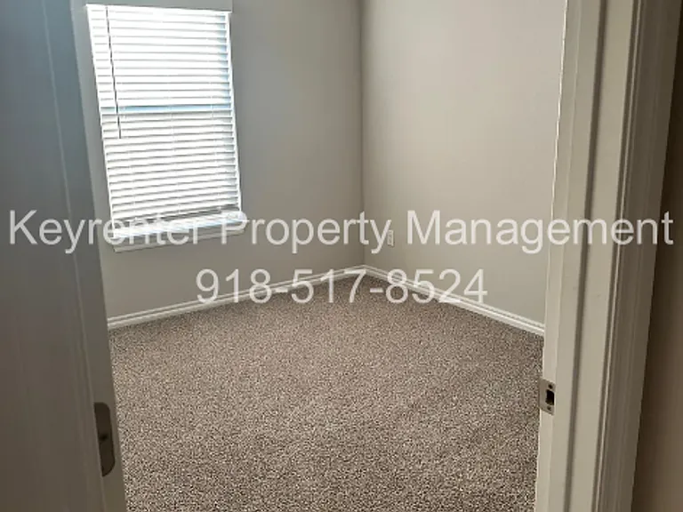 3117 Stonewall Dr — Photo 8