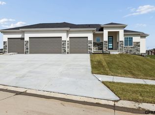 5705 197th Ave, Elkhorn, NE 68022