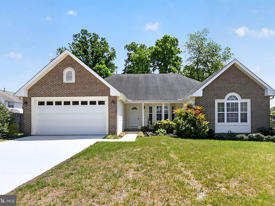 1st image of 2604 Meadowsweet Dr
